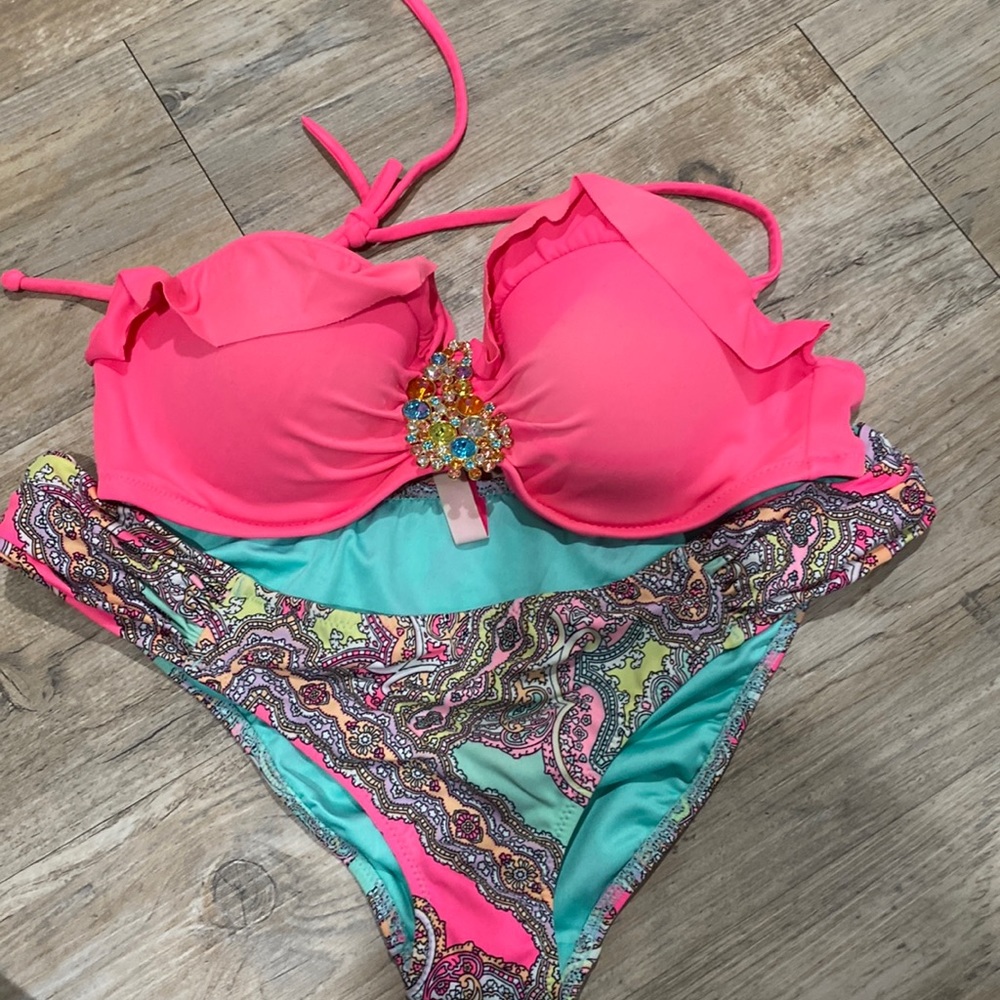 Bling Victoria’s Secret swimsuit